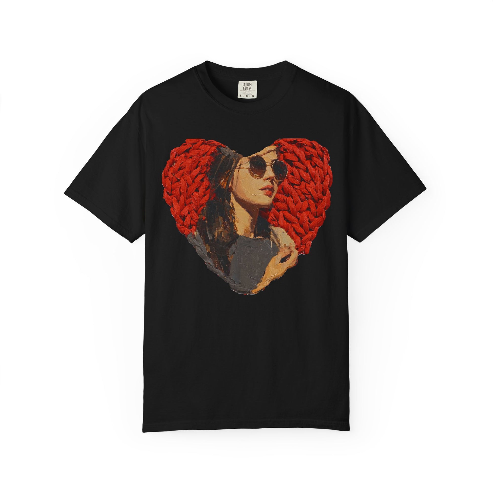Heligrae black t-shirt chunky knit heart sunglasses portrait graphic front