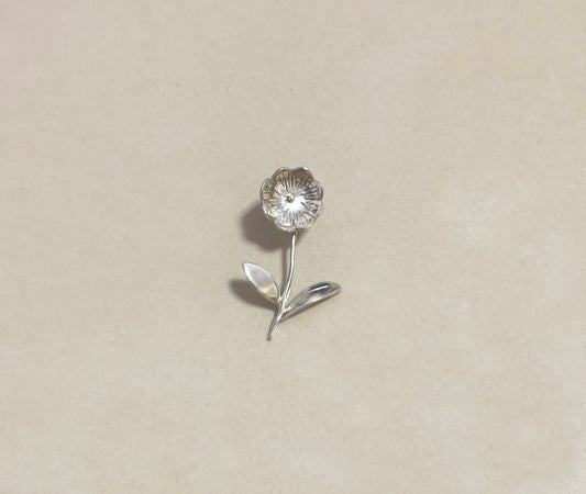 Minimal Blossom Stem Earrings in 925 Sterling Silver