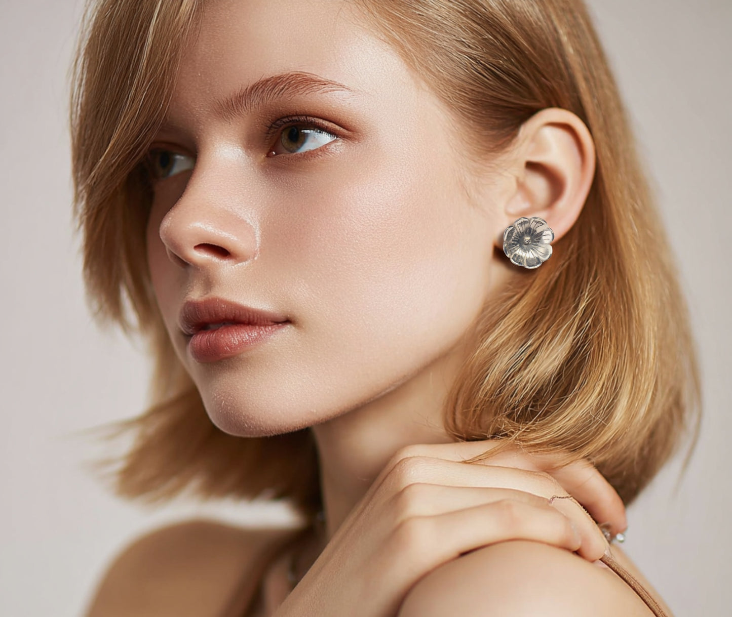Morning Dew Bloom 925 silver earrings - product shot showing elegant floral design for everyday wear | HELIGRAE permanent collection