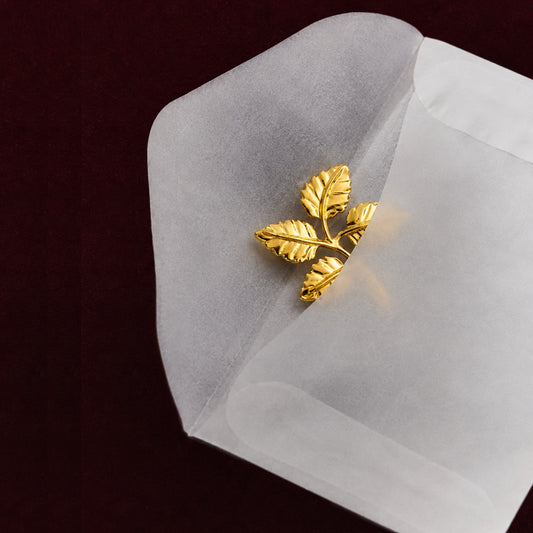 Minimal Four Leaf Cluster Earrings in 18K Gold Plated Brass